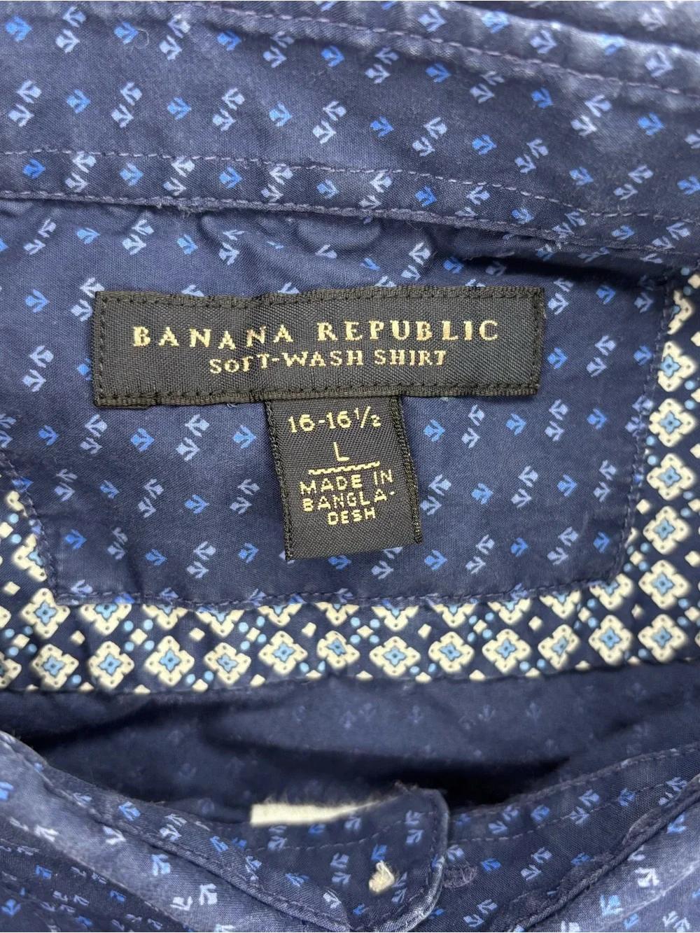 Banana Republic Soft Wash Navy Short-Sleeve Button-Down Shirt Large 16 - 16 1/2